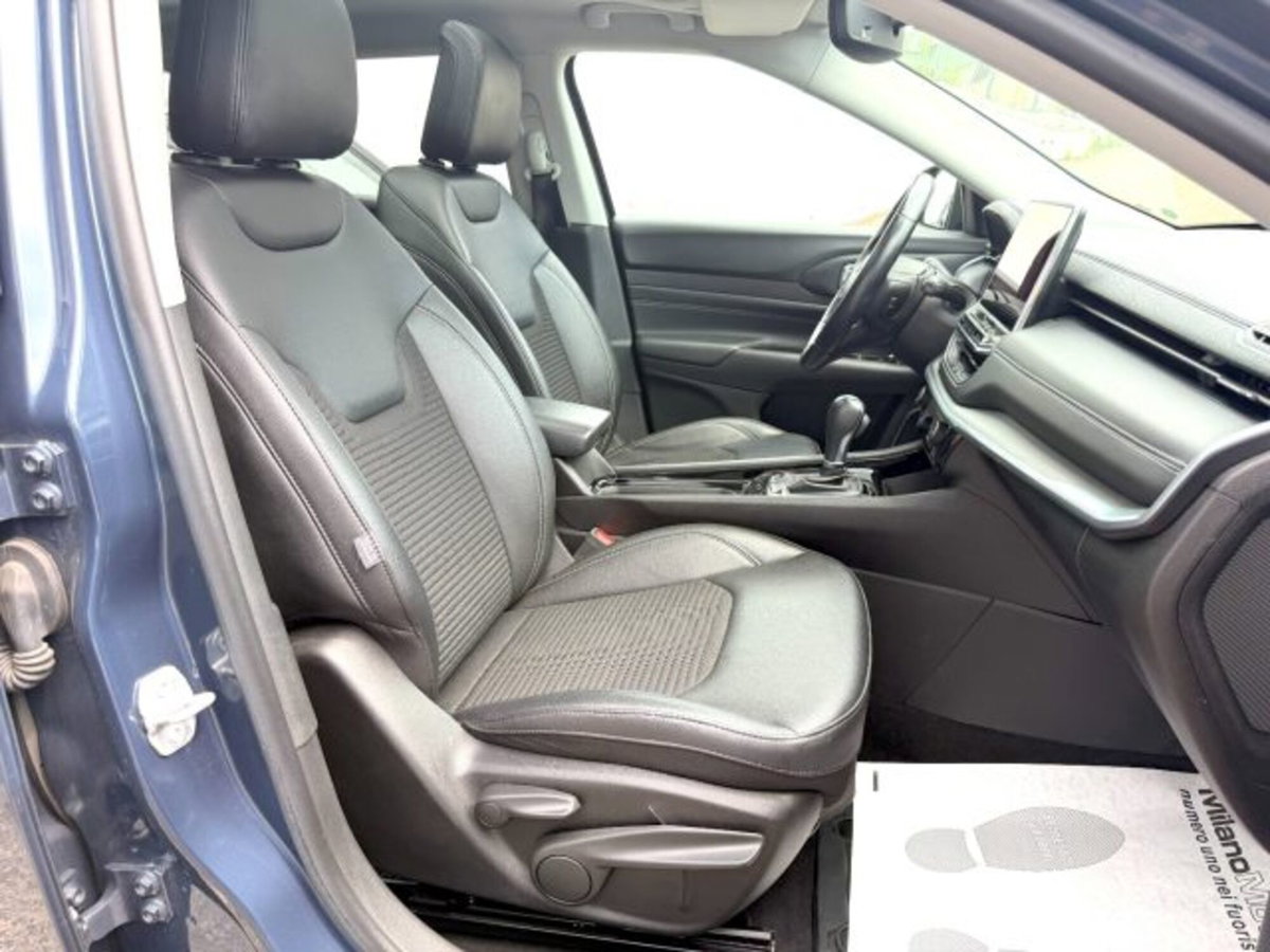 Jeep Compass 1.3 T4 190CV PHEV AT6 4xe Limited (13)
