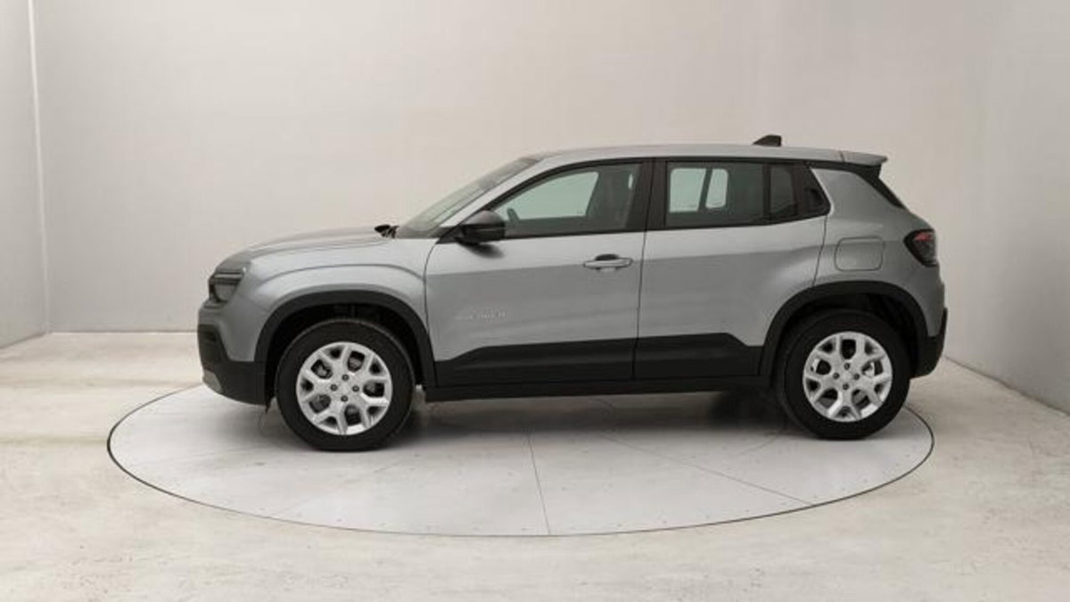 Jeep Avenger 1.2 turbo e-hybrid mhev Altitude fwd 110cv edct6 (2)
