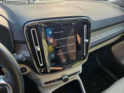Volvo XC40 T5 Recharge Plug-in Hybrid Inscription Expression (15)