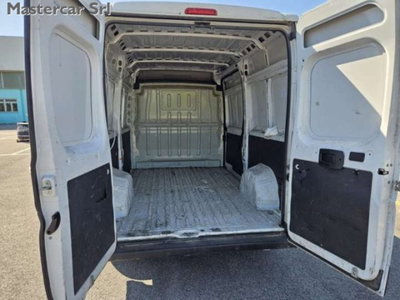 Peugeot Boxer Furgone 435 L2H2 2.2 bluehdi 140cv S&S (14)
