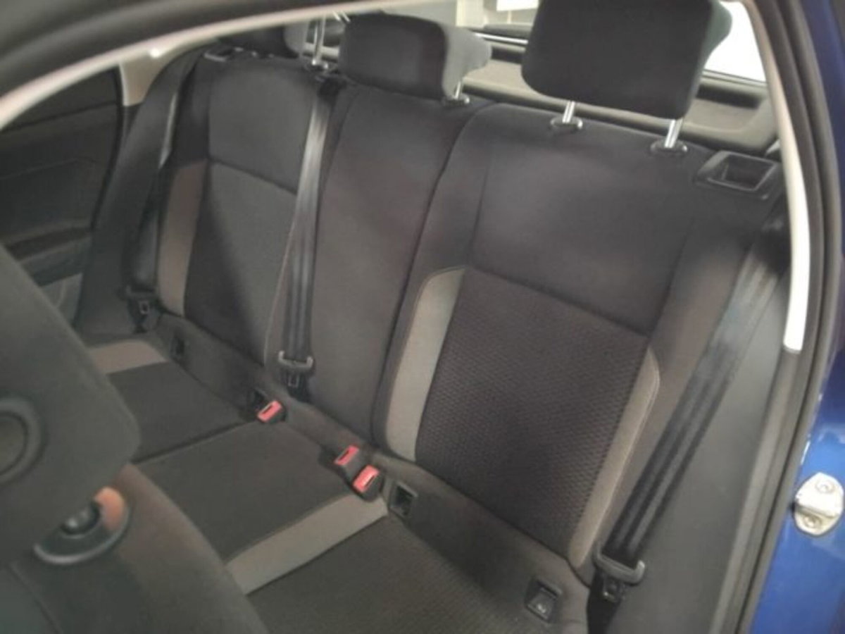 Volkswagen Polo 1.0 tsi Life 95cv dsg (10)