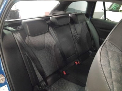 Skoda Octavia Station Wagon 2.0 tdi Sportline 150cv dsg (15)