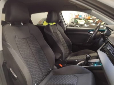 Audi A1 citycarver 30 TFSI S tronic Identity Contrast (13)