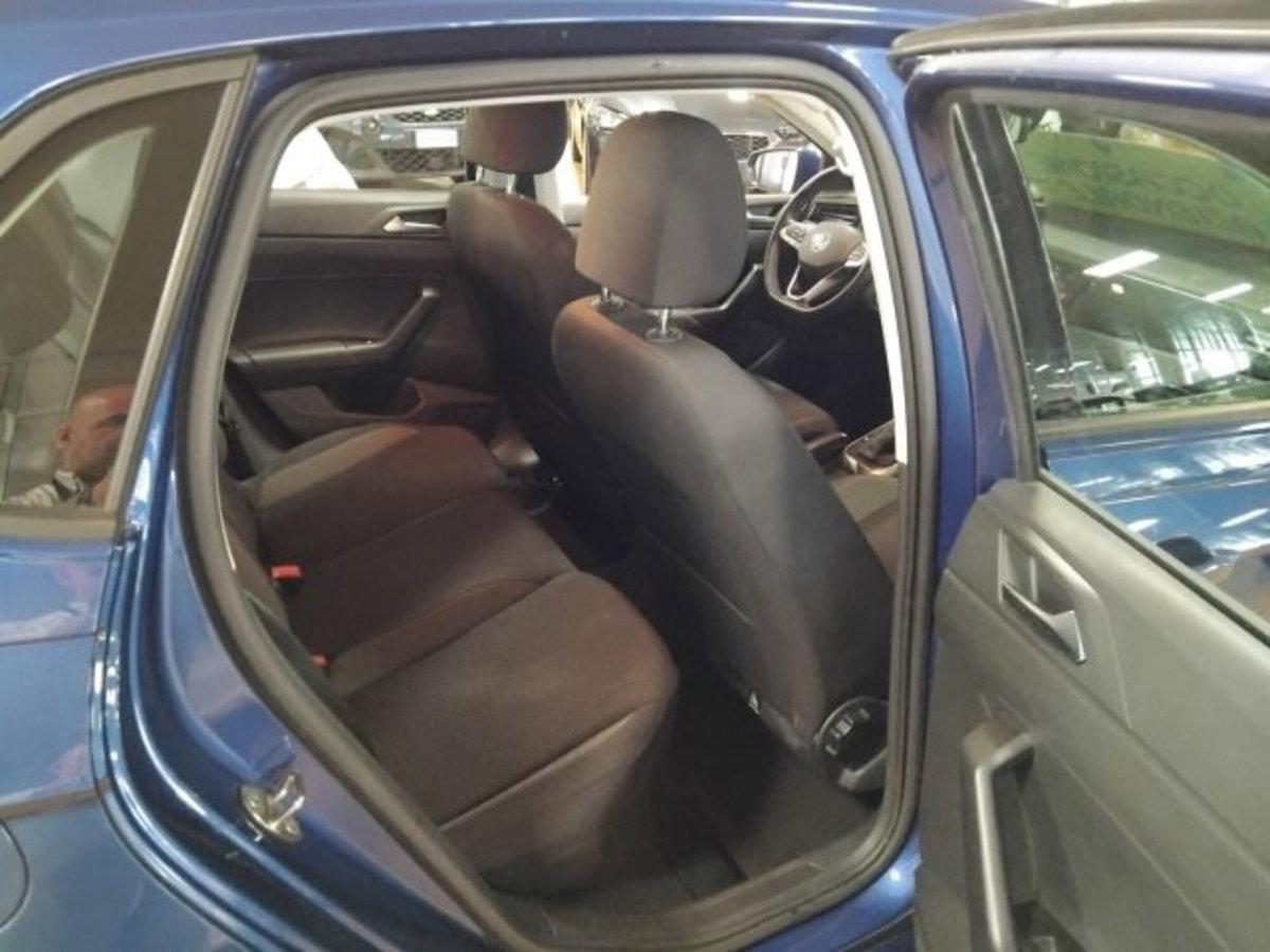 Volkswagen Polo 1.0 tsi Life 95cv dsg (12)