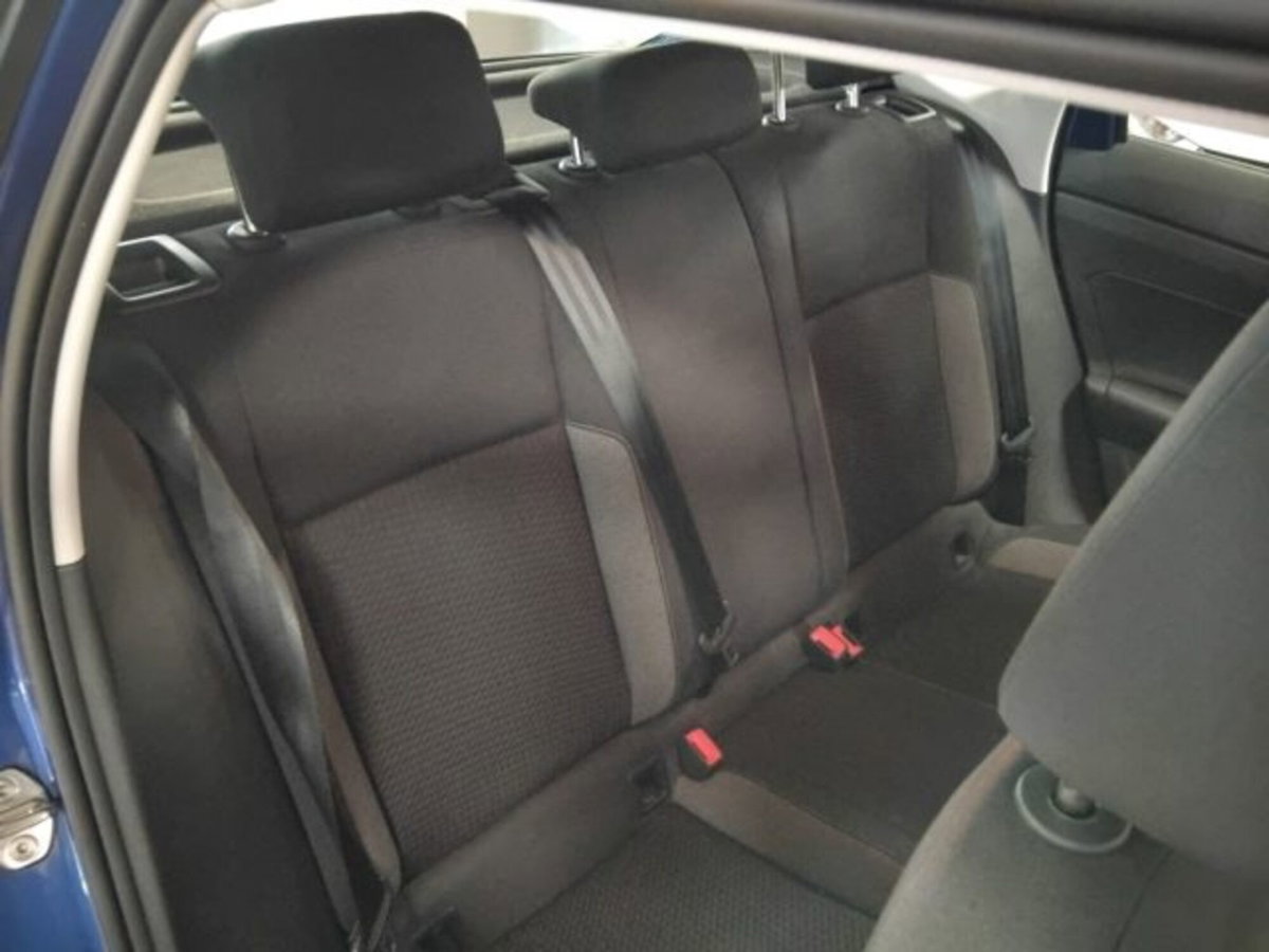 Volkswagen Polo 1.0 tsi Life 95cv dsg (13)