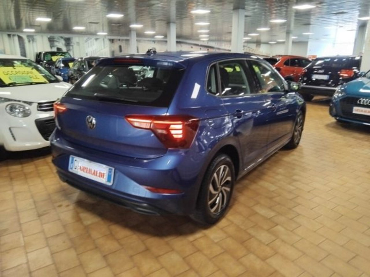 Volkswagen Polo 1.0 tsi Life 95cv dsg (8)