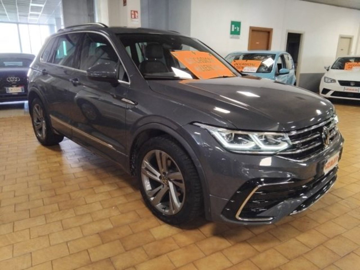 Volkswagen Tiguan Allspace 2.0 tdi R-Line 150cv dsg