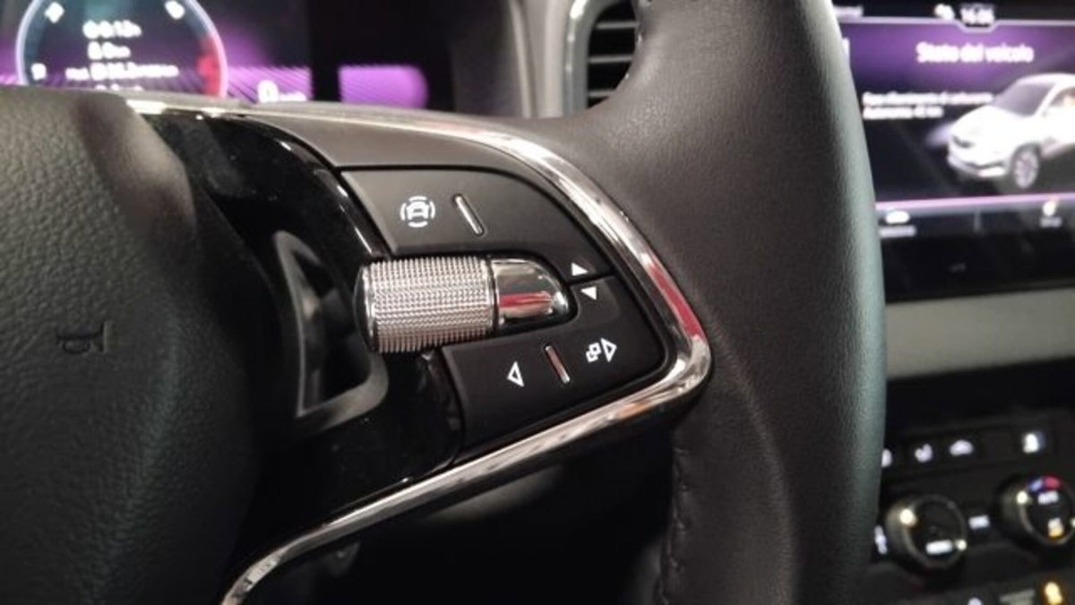 Skoda Karoq 2.0 TDI SCR 4x4 DSG Style (20)