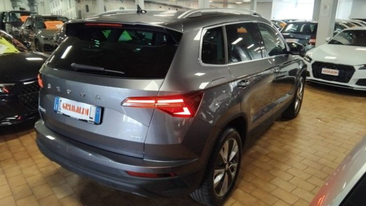 Skoda Karoq 2.0 TDI SCR 4x4 DSG Style (6)