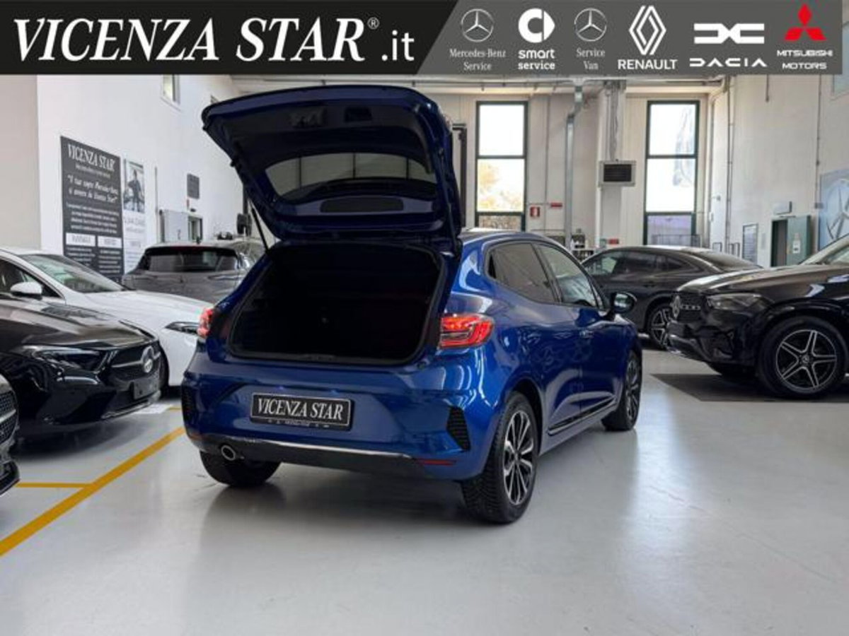 Renault Clio TCe 90 CV 5 porte Techno (12)