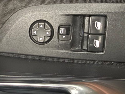 Peugeot 208 1.2 puretech Active s&s 75cv (18)