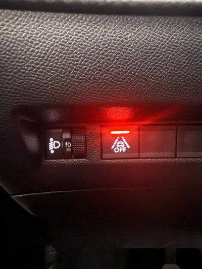 Peugeot 208 PureTech 75 Stop&Start 5 porte Allure Pack (12)