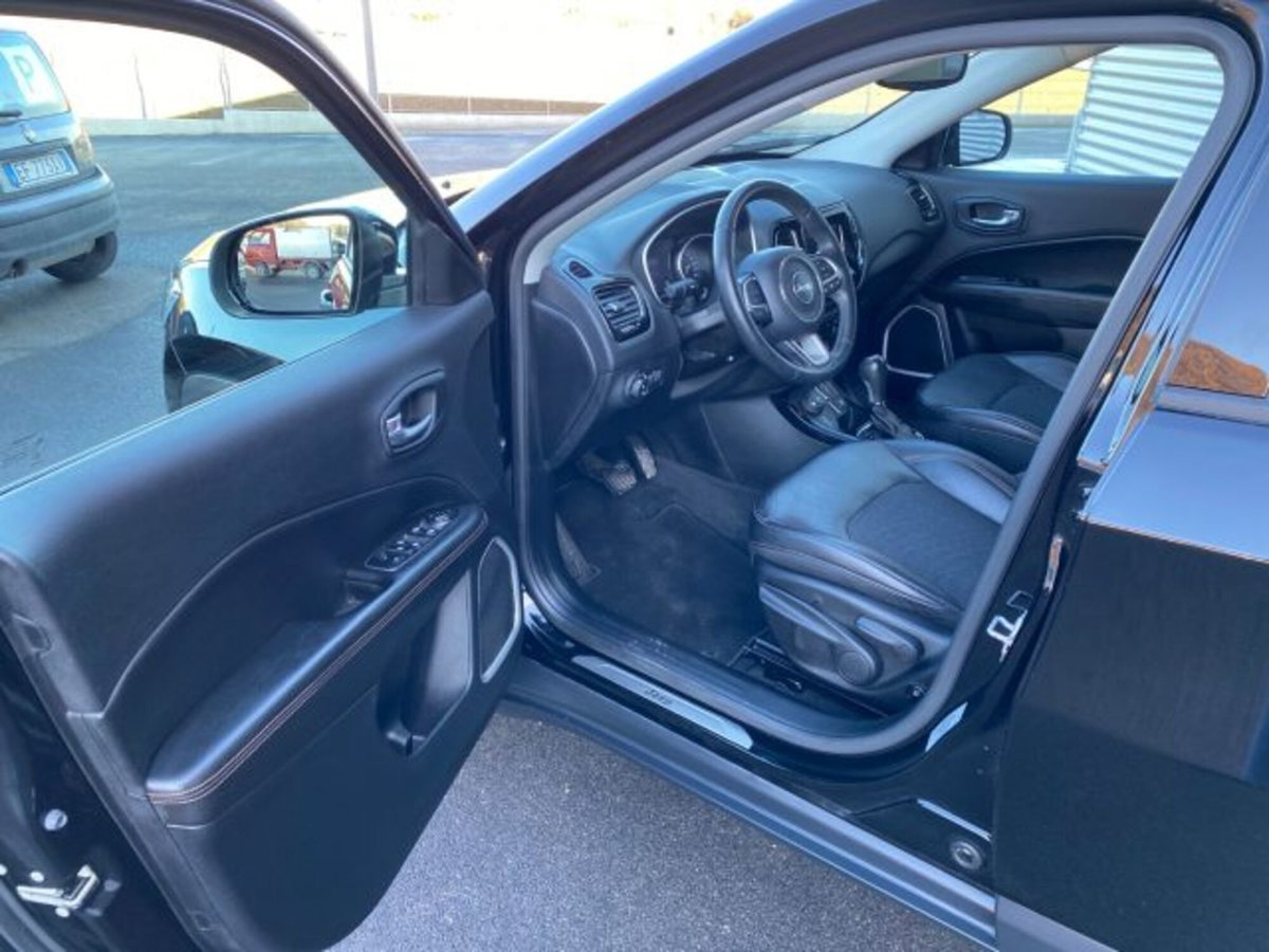 Jeep Compass 2.0 Multijet II aut. 4WD Limited (9)