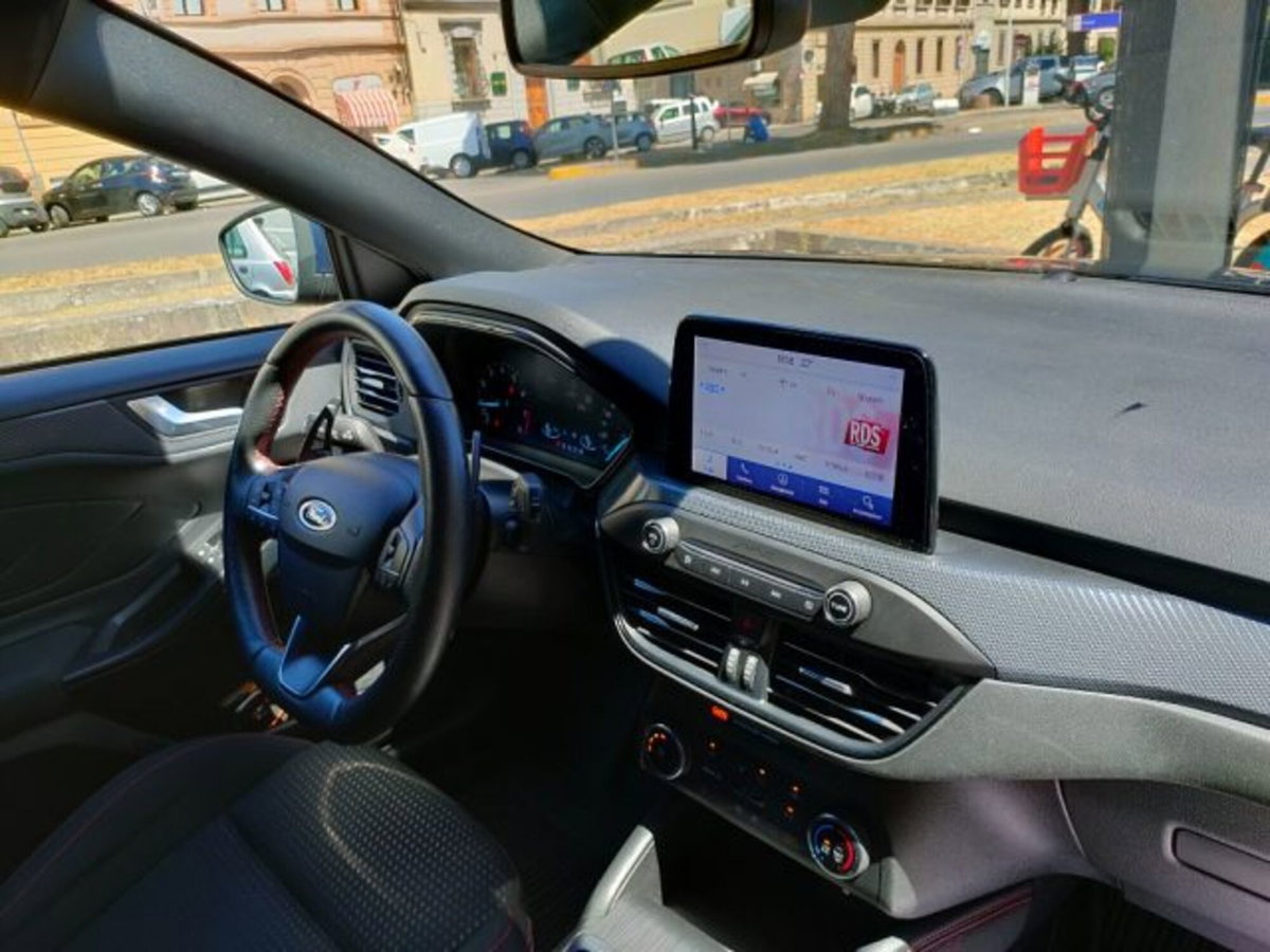 Ford Focus 1.5 EcoBoost 150 CV automatico 5p. ST-Line X Co-Pilot (14)