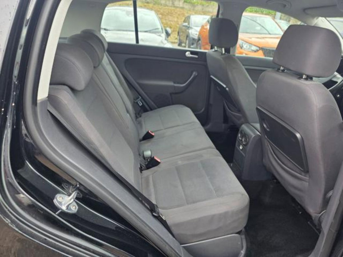 Volkswagen Golf Plus 1.9 TDI Blue-T (9)