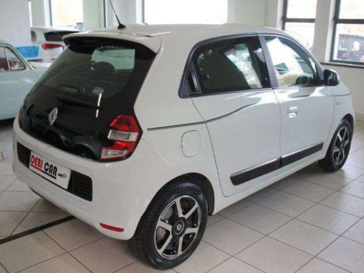 Renault Twingo SCe EDC Intens (4)