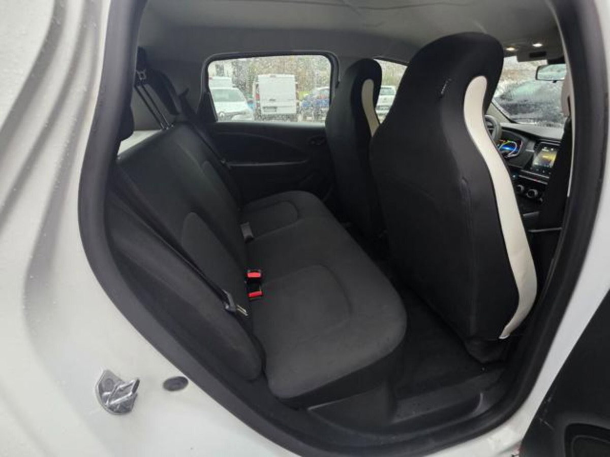 Renault Zoe Equilibre R110 qstomize van (10)