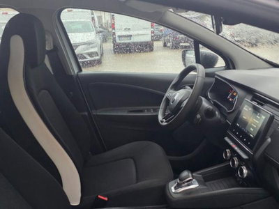 Renault Zoe Equilibre R110 qstomize van (8)
