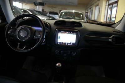 Jeep Renegade 1.6 Mjt 130 CV Limited (11)