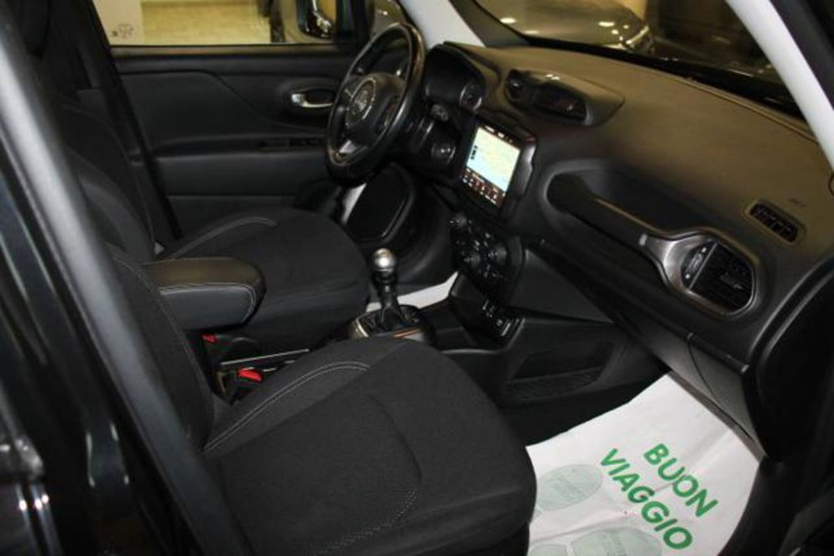 Jeep Renegade 1.6 Mjt 130 CV Limited (8)