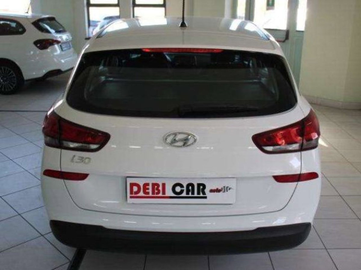 Hyundai i30 Station Wagon 1.4 BlueDrive GPL Comfort (5)
