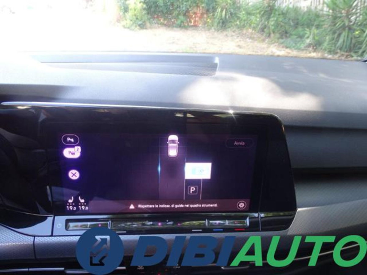 Volkswagen Golf 2.0 TDI 150 CV DSG SCR R-Line (14)
