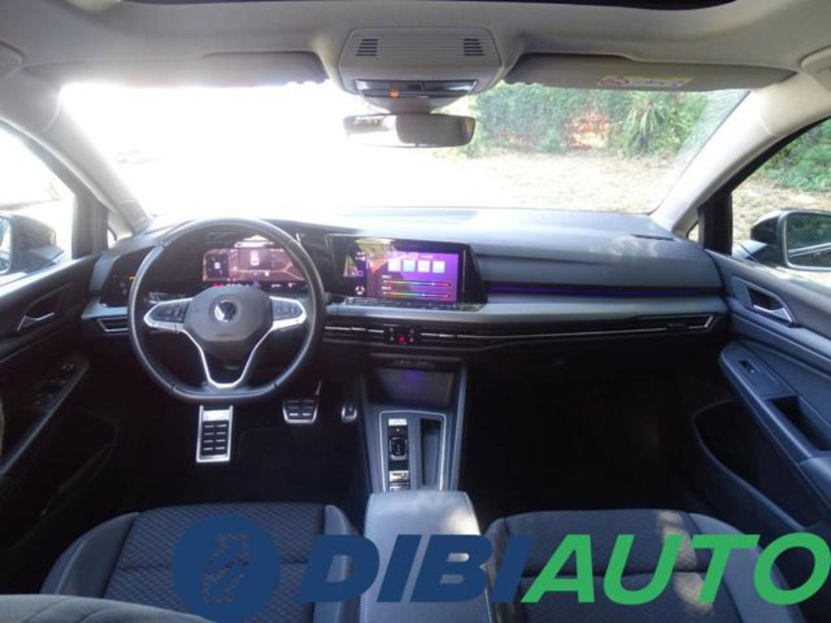 Volkswagen Golf 2.0 TDI 150 CV DSG SCR R-Line (18)