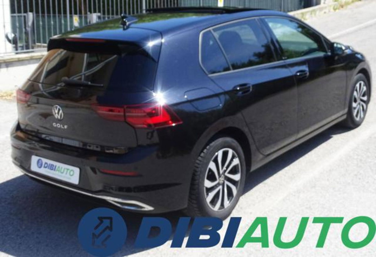Volkswagen Golf 2.0 TDI 150 CV DSG SCR R-Line (5)