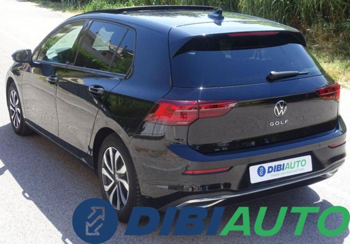 Volkswagen Golf 2.0 TDI 150 CV DSG SCR R-Line (7)