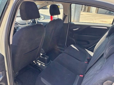 Fiat Punto 1.4 8V 5 porte Natural Power Lounge (6)