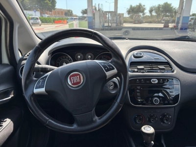 Fiat Punto 1.4 8V 5 porte Natural Power Lounge (7)