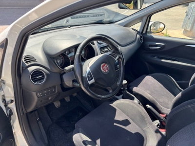 Fiat Punto 1.4 8V 5 porte Natural Power Lounge (8)