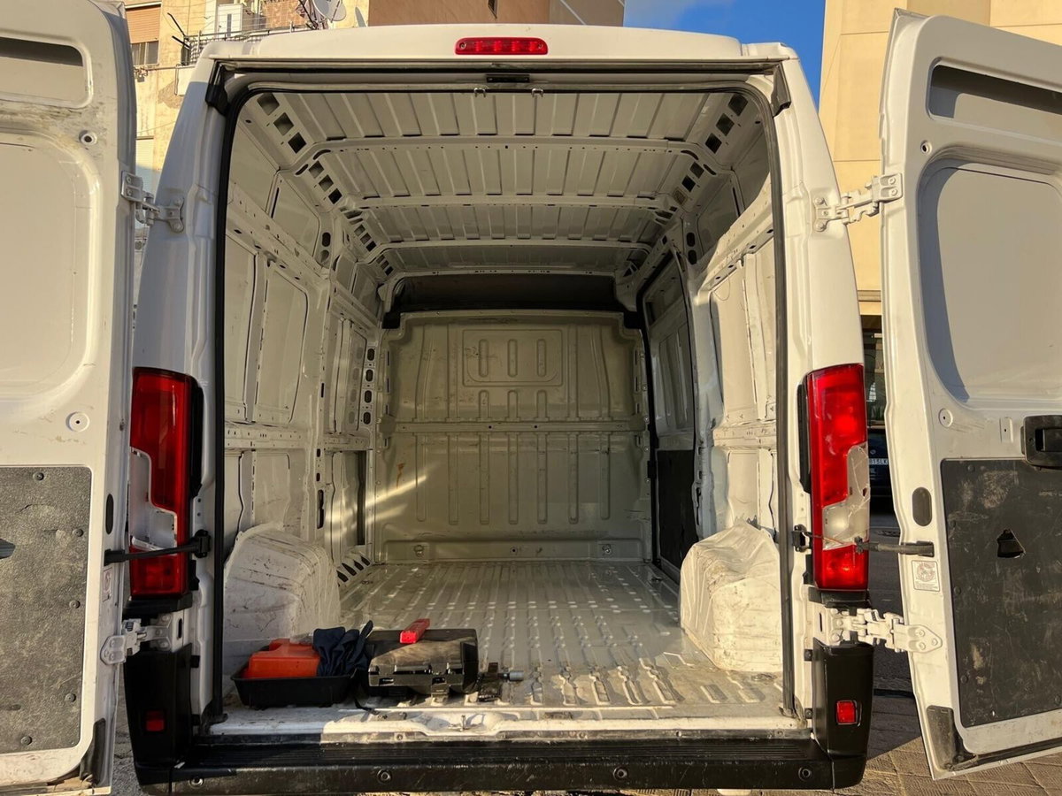 Fiat Ducato Furgone 35 2.2 Mjt 120CV PLM-SL-TM Furgone (9)