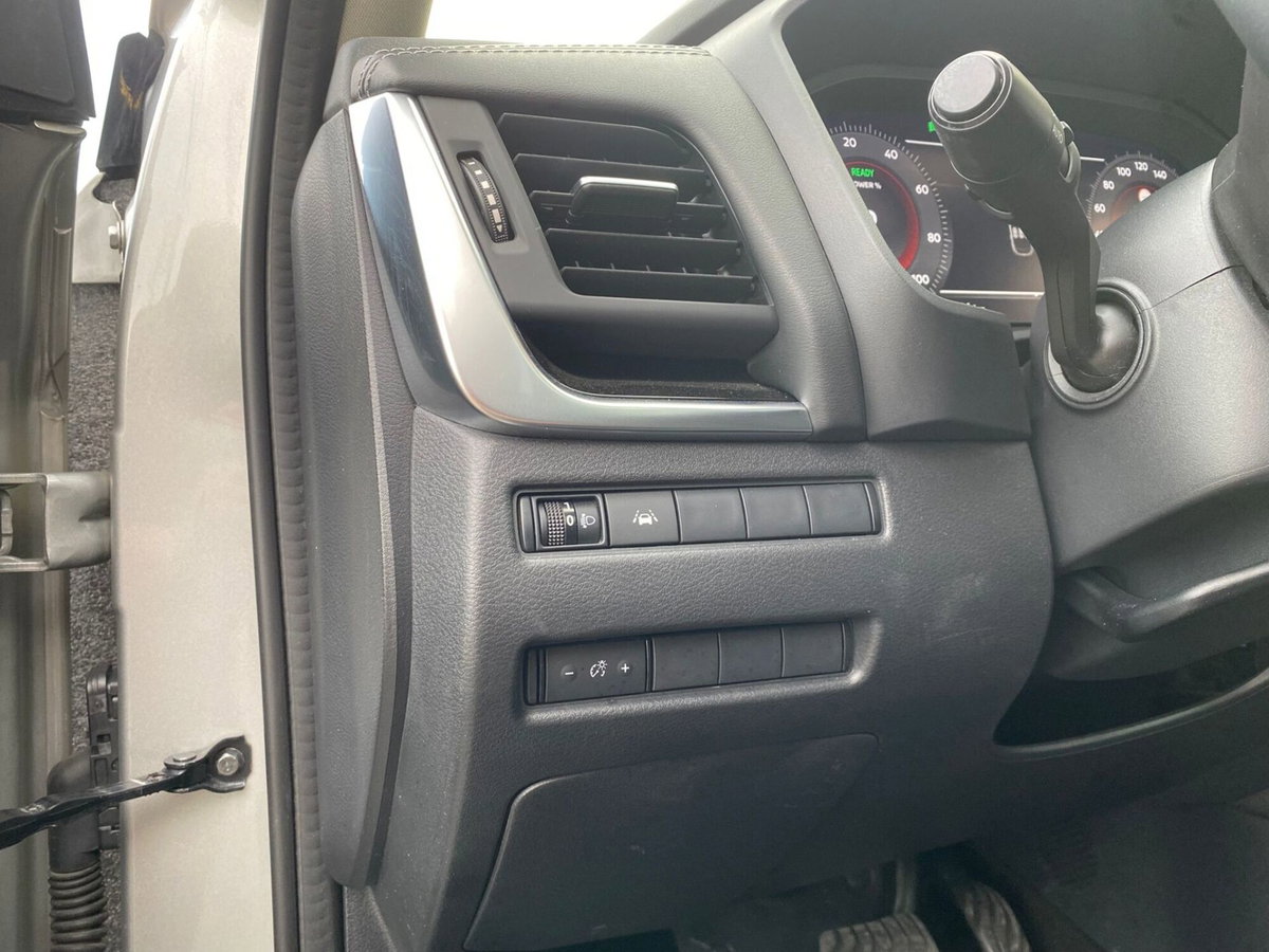 Nissan Qashqai 1.5 e-power N-Connecta 2wd (13)