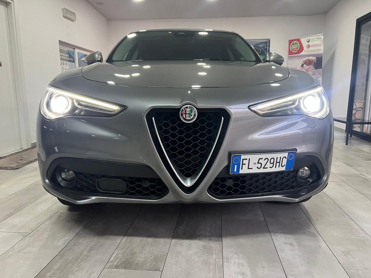 Alfa Romeo Stelvio Stelvio 2.2 Turbodiesel 210 CV AT8 Q4 Super (4)