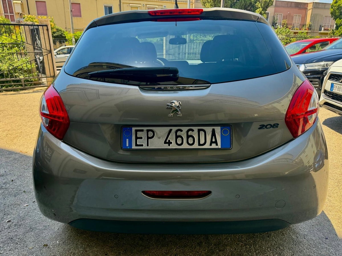 Peugeot 208 VTi 82 CV 5 porte Allure (5)