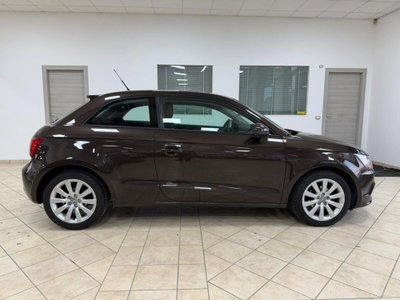 Audi A1 1.2 TFSI Ambition (4)