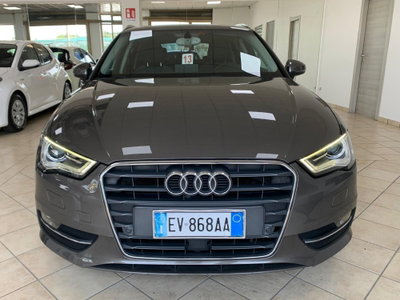 Audi A3 Sportback 1.6 TDI Attraction (2)