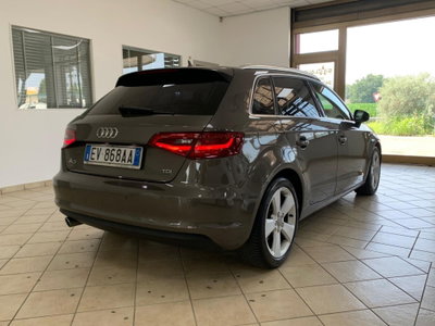 Audi A3 Sportback 1.6 TDI Attraction (5)