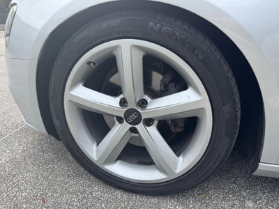 Audi A4 Avant 2.0 TDI 143 CV F.AP. multitronic (11)