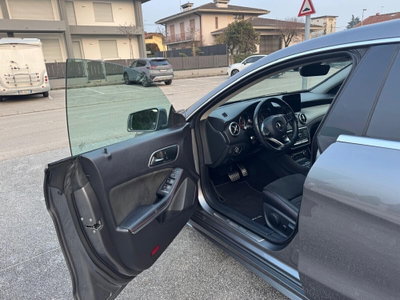 Mercedes-Benz CLA Shooting Brake 200 d 4Matic Automatic Business (16)