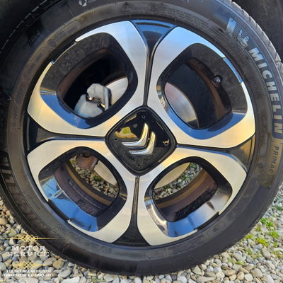Citroen C3 Aircross PureTech 110 S&S Shine (17)