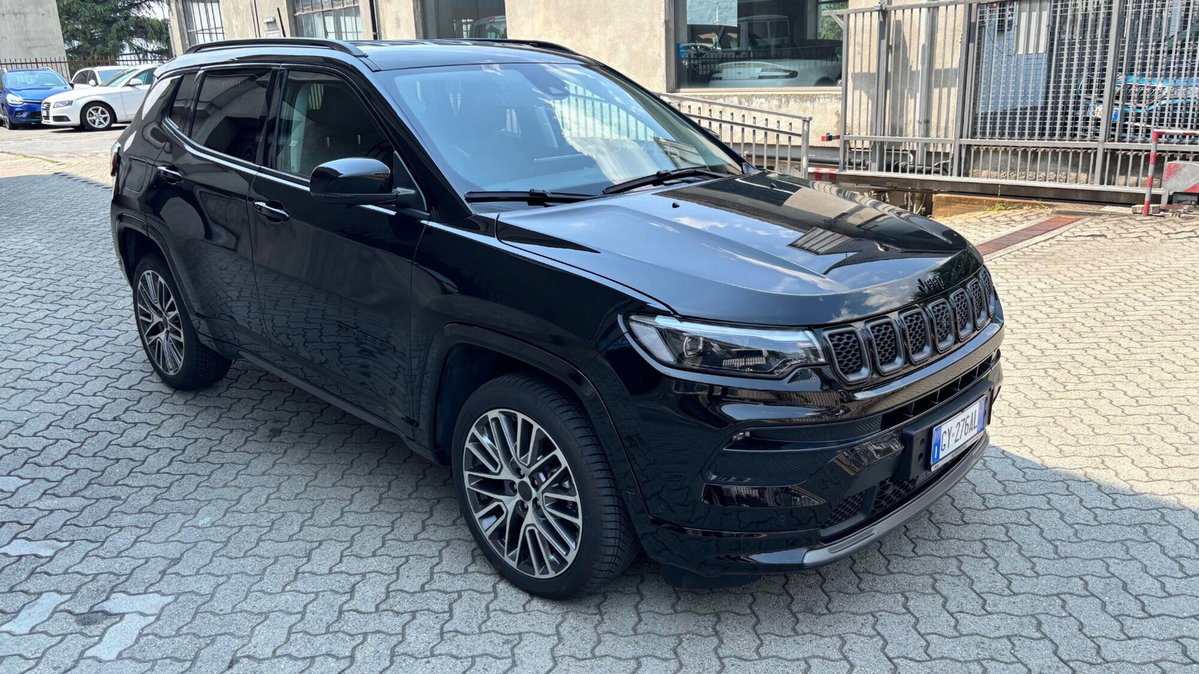 Jeep Compass 1.5 turbo t4 mhev Summit 2wd 130cv dct