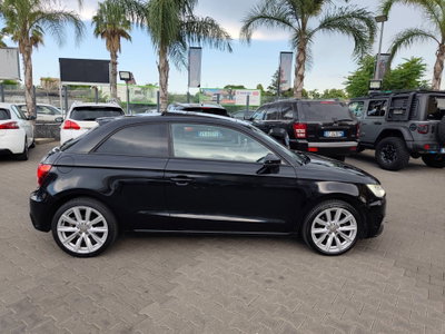 Audi A1 1.6 TDI 116 CV Design (10)