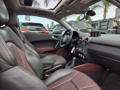 Audi A1 1.6 TDI 116 CV Design (17)