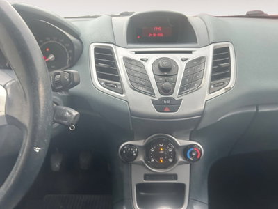 Ford Fiesta 1.4 5 porte Bz.- GPL Titanium (13)