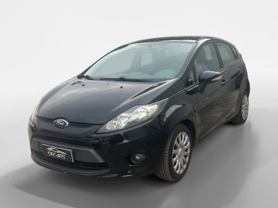 Ford Fiesta 1.4 5 porte Bz.- GPL Titanium (2)