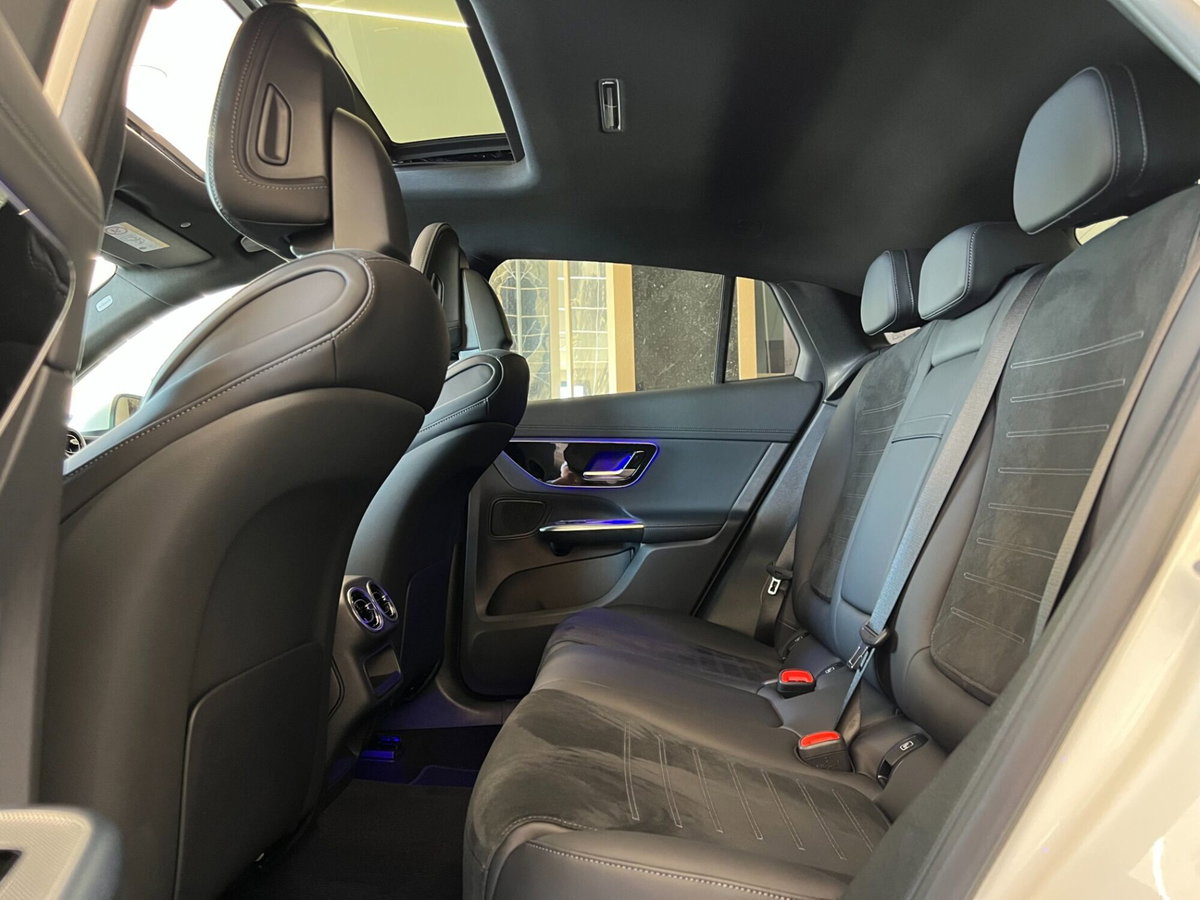 Mercedes-Benz GLC SUV 300 d AMG Line Advanced Plus 4matic auto (13)
