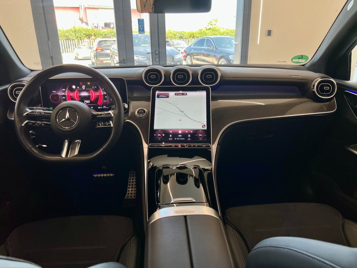 Mercedes-Benz GLC SUV 300 d AMG Line Advanced Plus 4matic auto (15)