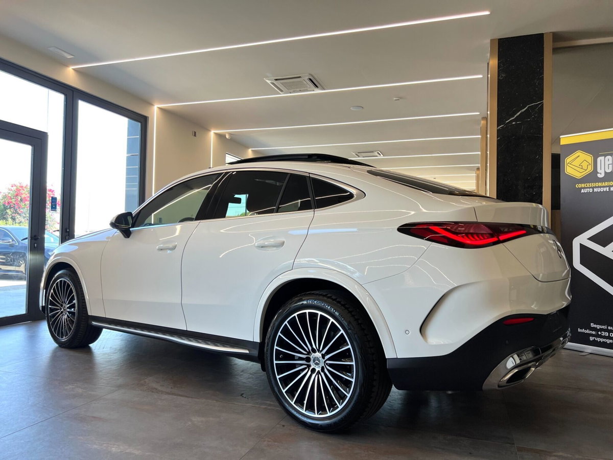 Mercedes-Benz GLC SUV 300 d AMG Line Advanced Plus 4matic auto (5)